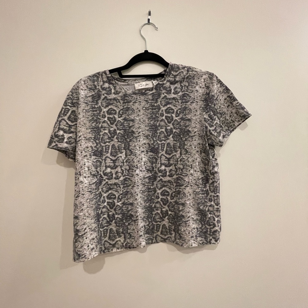 Snakeskin crop top. Grey and brown and white.